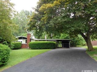 133 Hollybrook Rd, Rochester, NY 14623