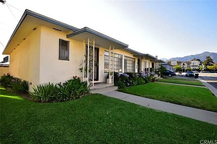 7273 Jackson Pl — Photo 2
