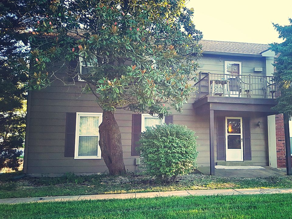 1st image of 6877 Greenyard Ln #A