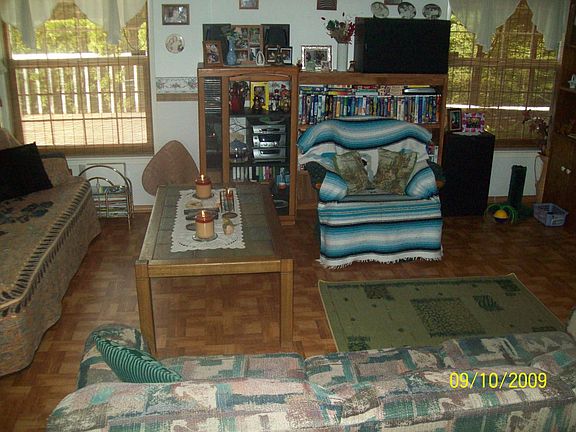 fam/livingroom