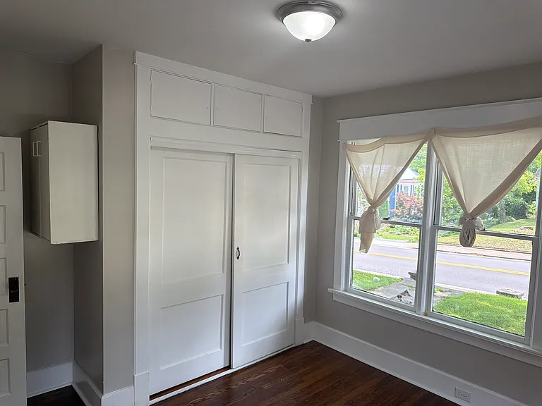 422 W Main St #1 — Photo 19