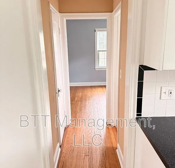 8401 Greenwood Ave #3 — Photo 74