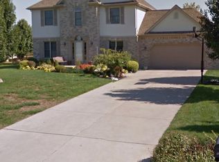 360 Pebble Beach Dr, Monroe, MI 48162