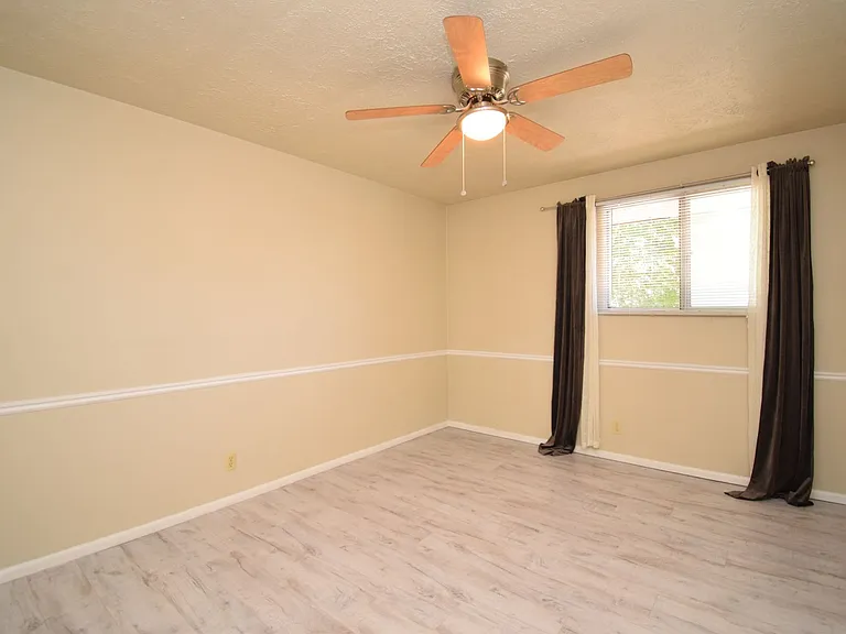 1885 E Jeremy Ct — Photo 13