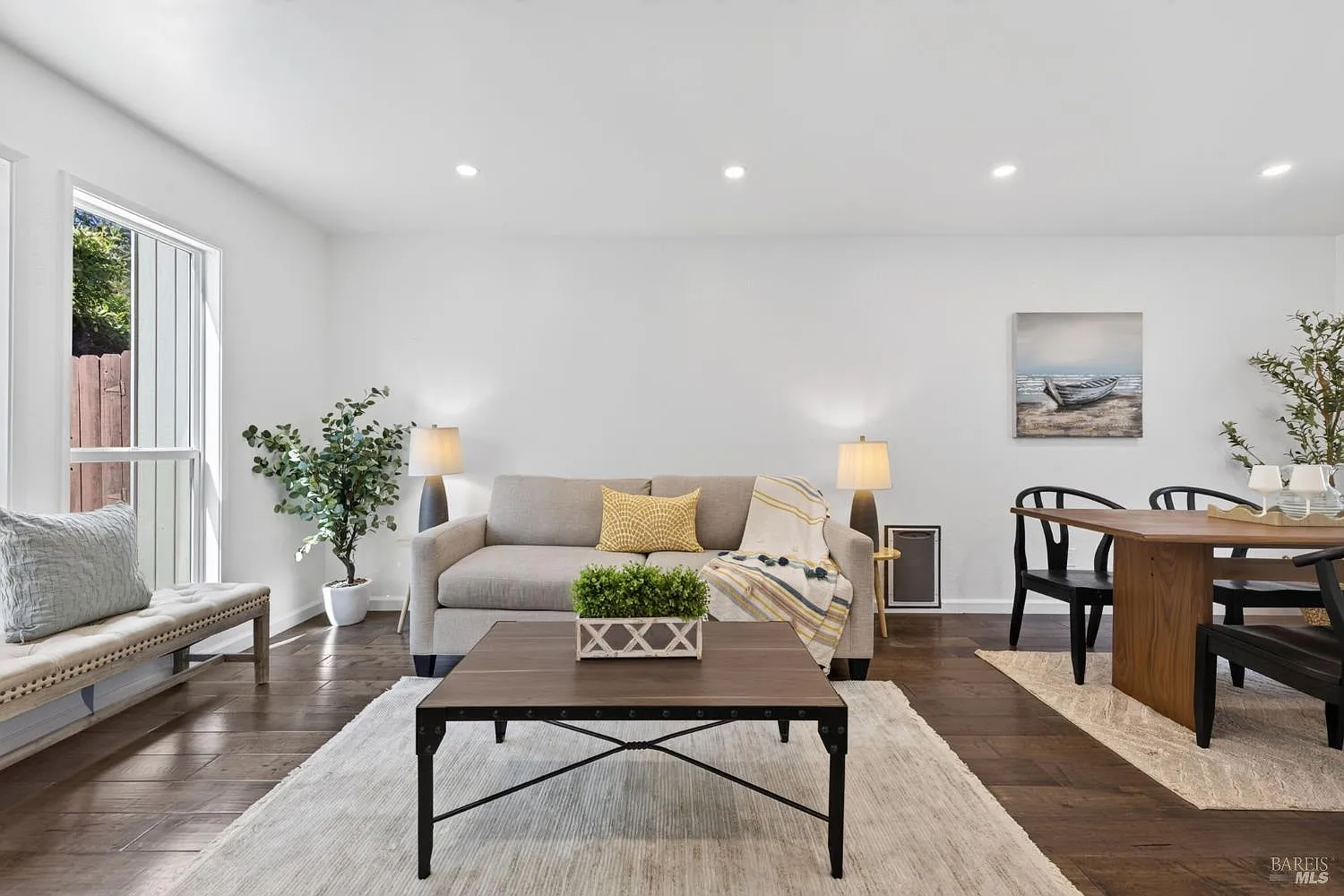 1742 Mission Boulevard - Photo 5