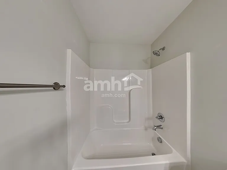 5534 Central Grove Sq — Photo 15