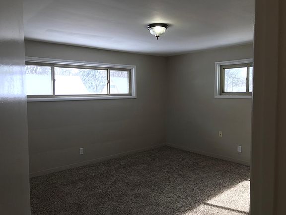 5th image of 1613 Hanover St
