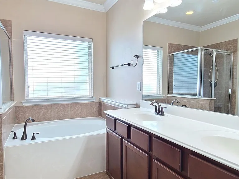 12903 Mason Terrace Ln — Photo 22