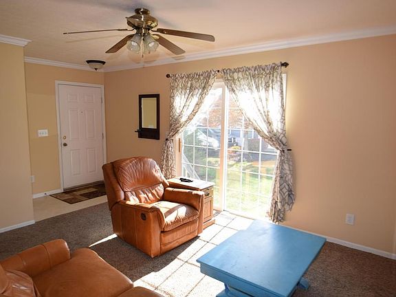 4th image of 1019 Watkins Glen Ct