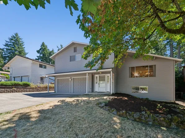 6642 Oakridge Dr, Gladstone, OR 97027
