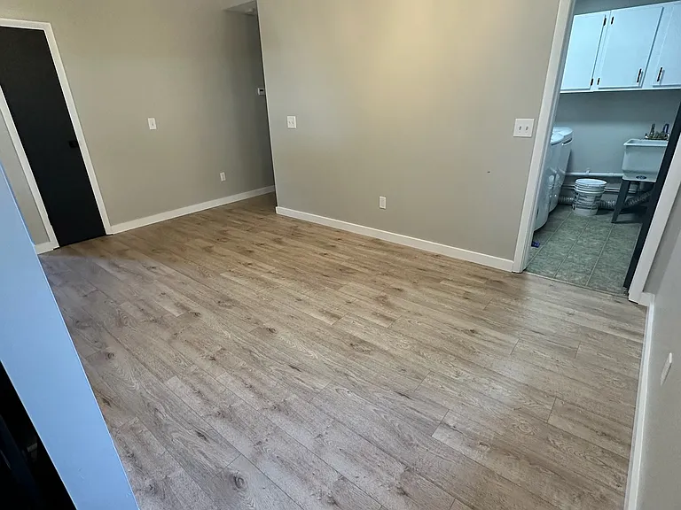 23815 Knickerbocker Rd — Photo 8