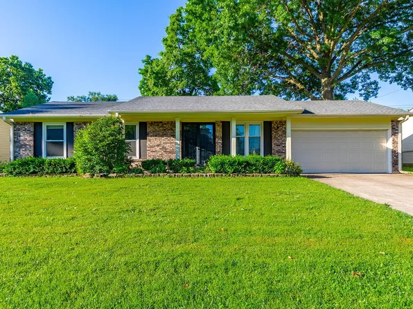 220 Mary St, Mexico, MO 65265