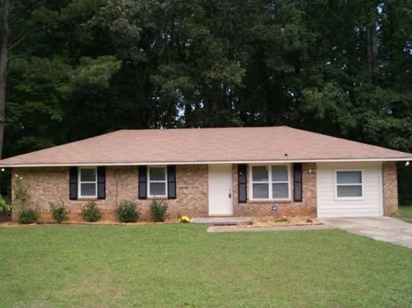 4358 Lincolndale Dr, Ellenwood, GA 30294