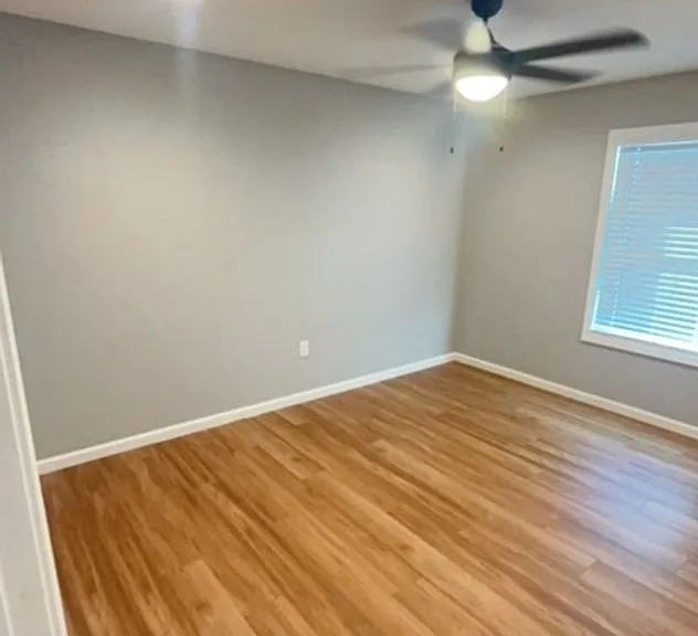 467 Pine St — Photo 3