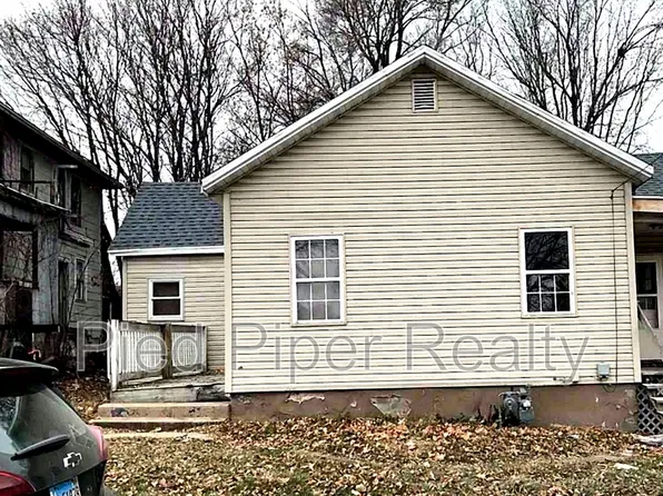 458 S Float Ave, Freeport, IL 61032