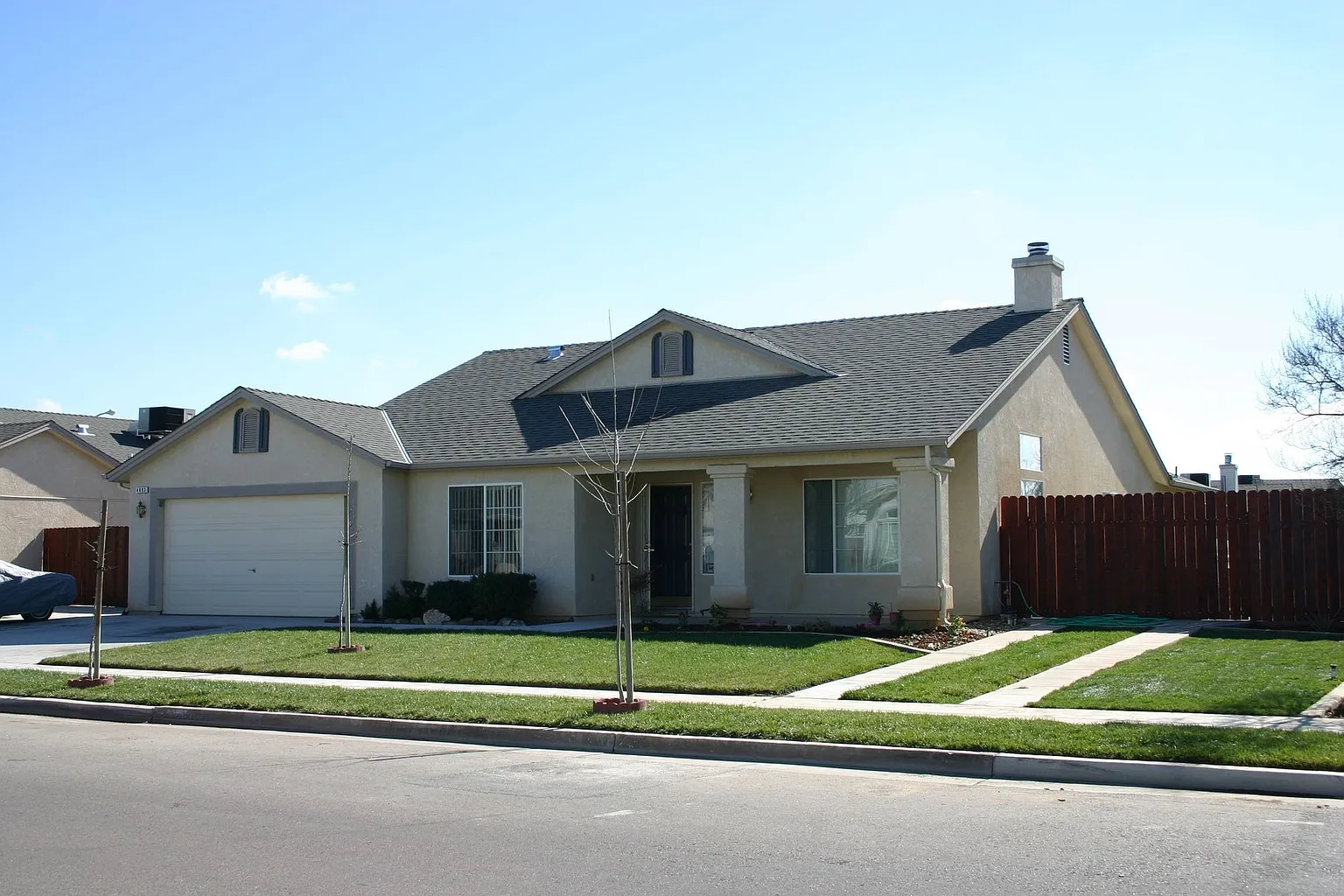 4693 W Sierra Ave photo 1
