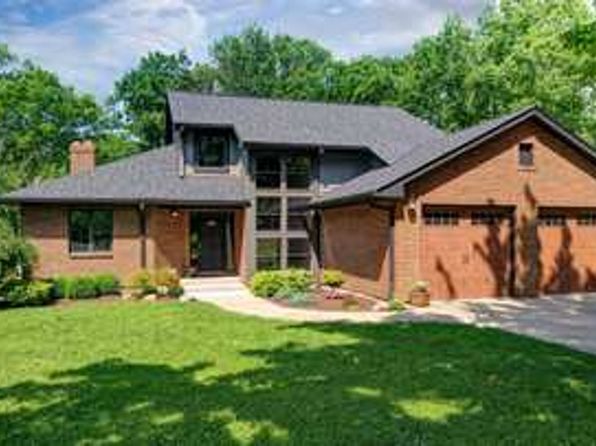 7698 Briargreen Ln