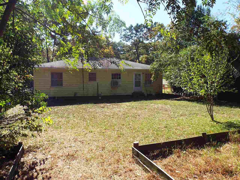 2nd image of 505 Patricia Ave