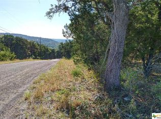 427 Canyon Crk, Canyon Lake, TX 78133