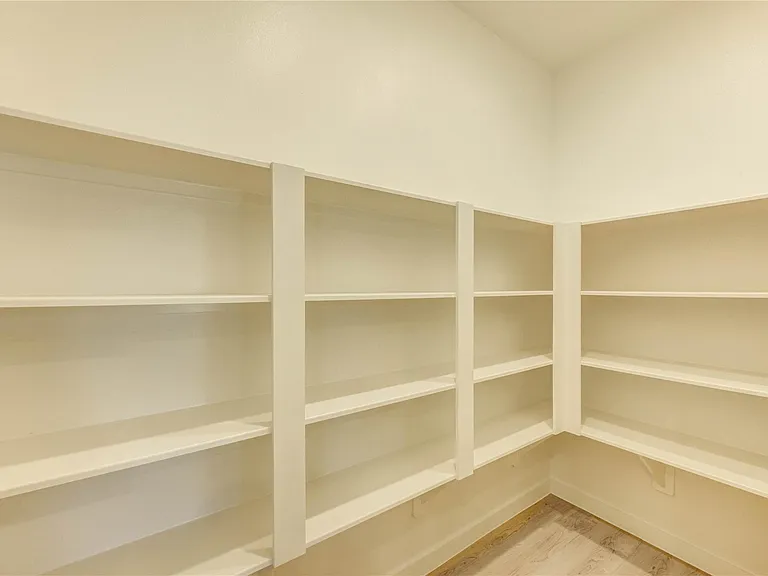 21526 George Wayne Way — Photo 26