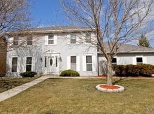2531 Leach Dr, Naperville, IL