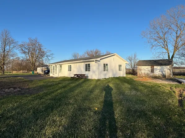 2861 Latcha Rd, Millbury, OH 43447