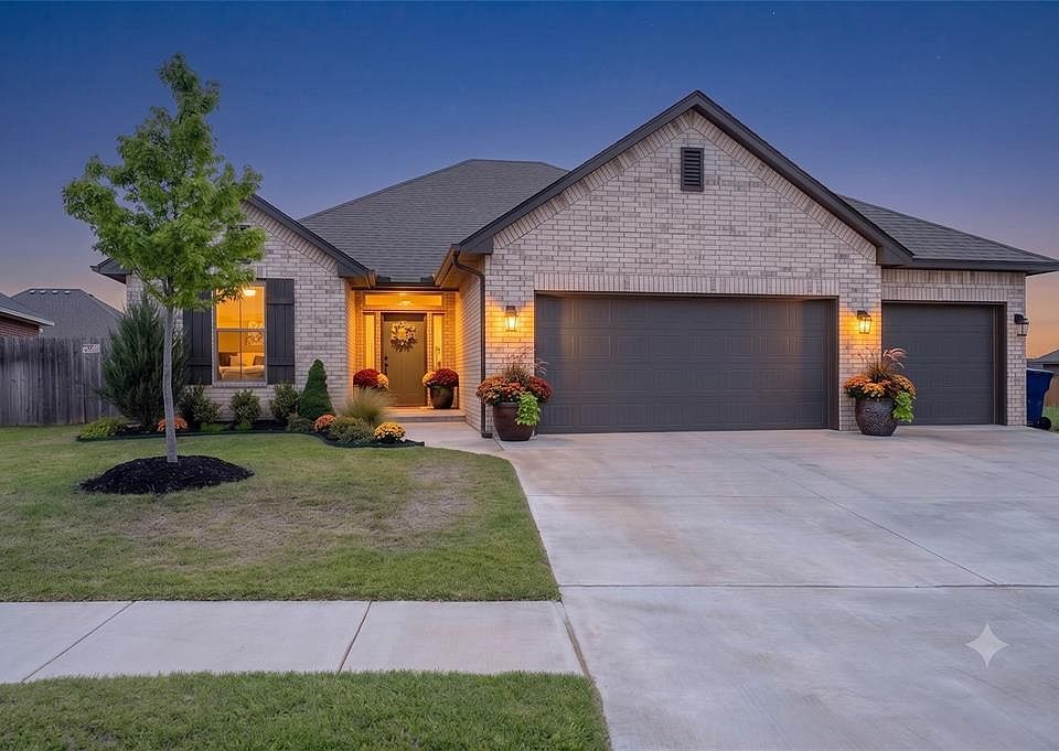 1st image of 4604 Bermuda Dr
