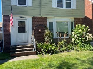 4319 Baintree Rd, University Heights, OH 44118