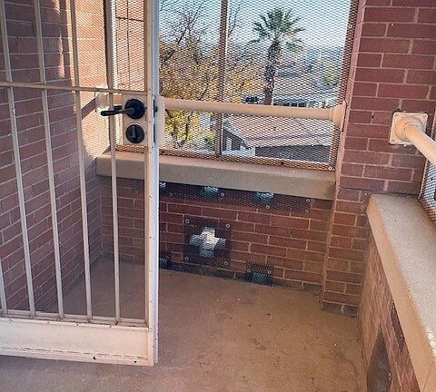 4th image of 1414 N Piedras St #31