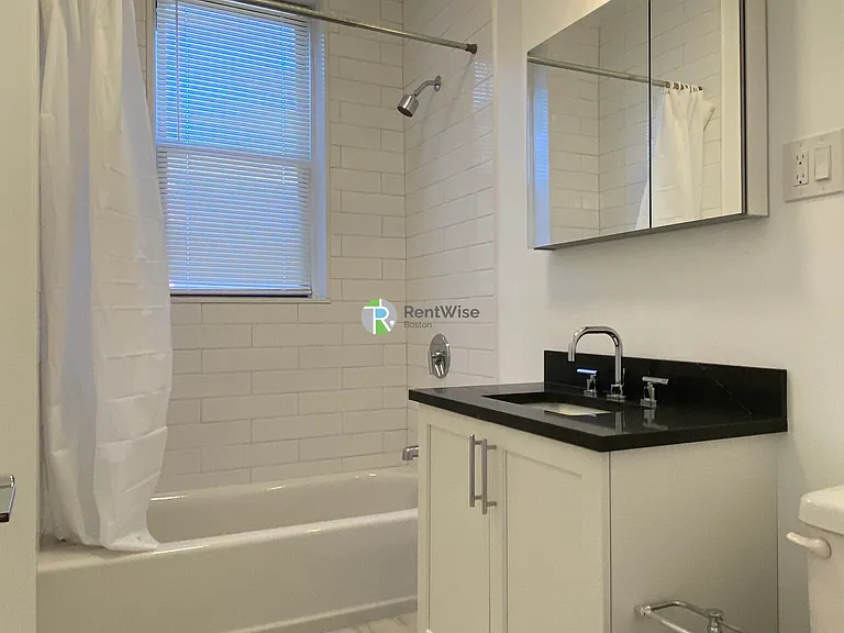 1292 Commonwealth Ave #22 — Photo 20