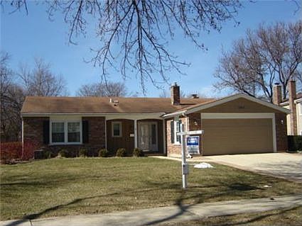 1st image of 384 Cottonwood Ln