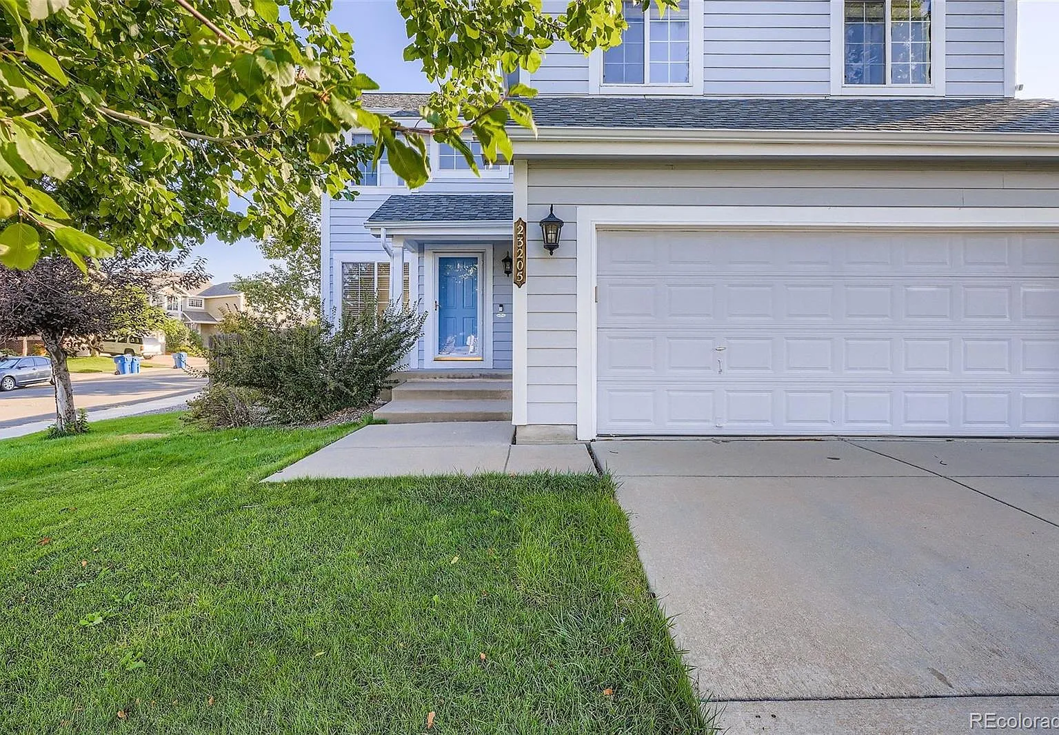 5 bed, 2317 sqft, $2,900 — Photo 3