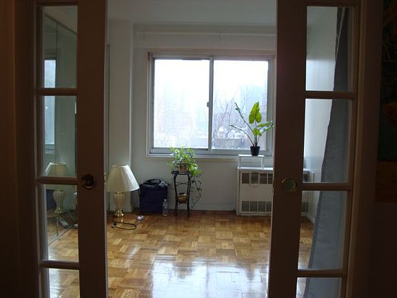 2nd image of 240 E 55th St APT 10C