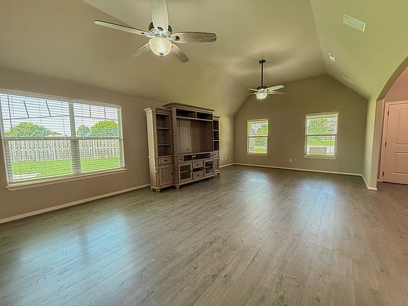 2nd image of 4303 SW Slate Ln