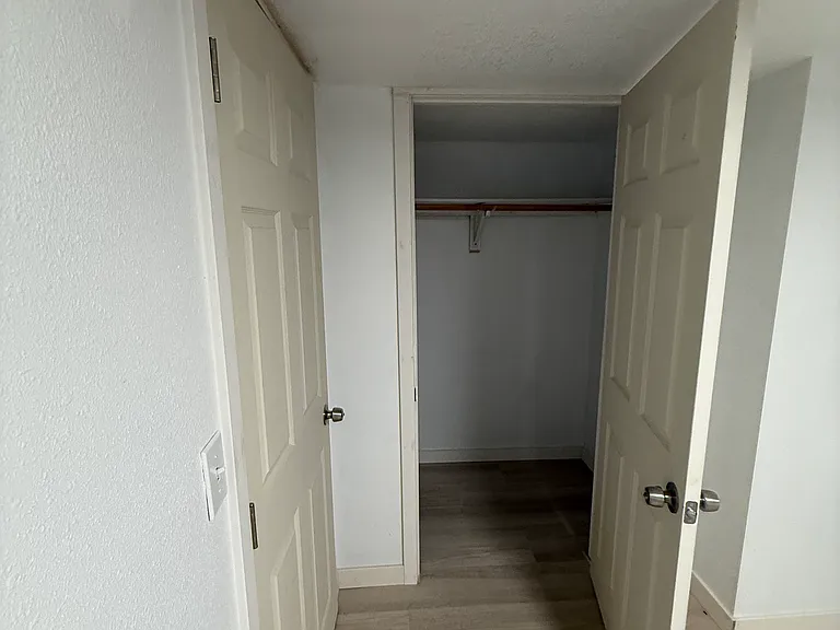 726 5th Ave N #2 — Photo 11