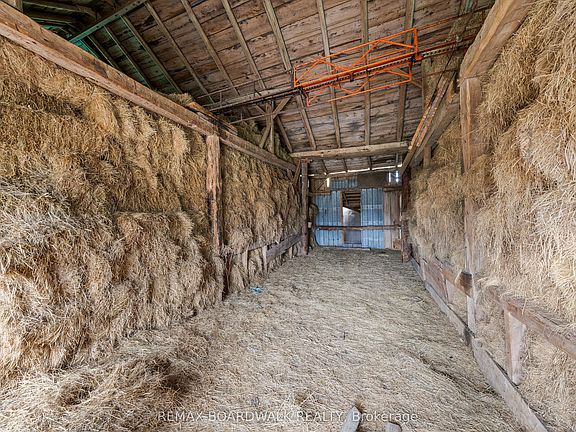 5th image of 202 Marble Rock Rd