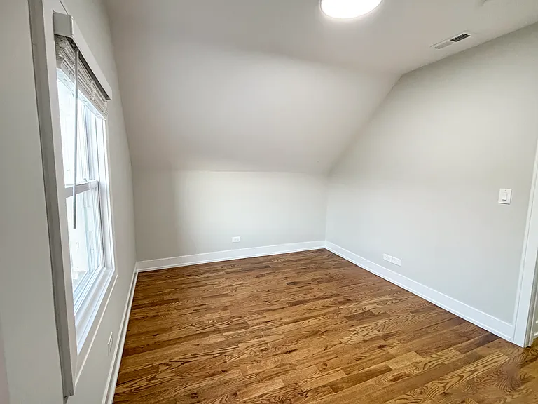 3300 W Pershing Rd #3F — Photo 9
