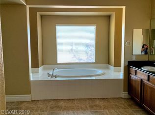 187 Fortress Course Ct, Spring Valley, NV 89148