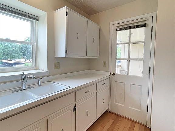 4th image of 27840 Berrywood Ln Unit 13