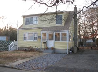 725 Albert E Clifton Ave, Point Pleasant Beach, NJ 08742