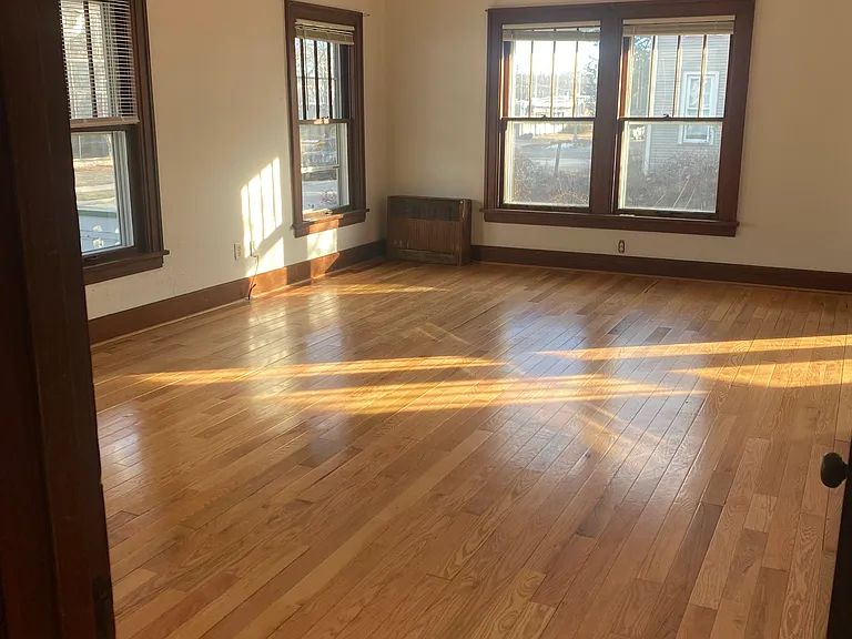 103 W California Ave — Photo 3