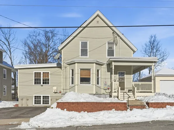 52 Church St, Gardner, MA 01440