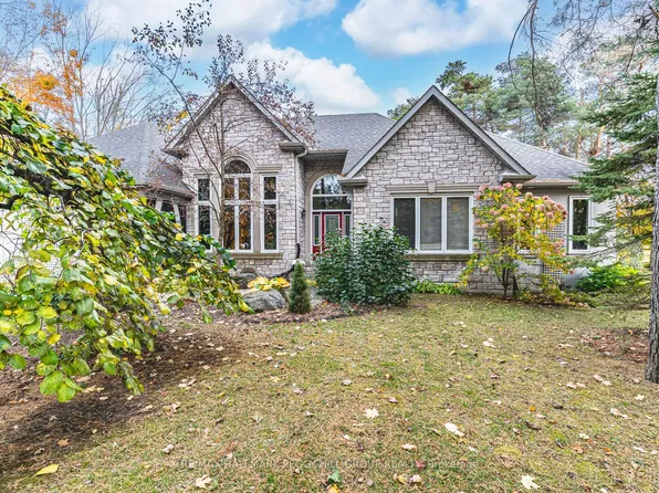 11 Bunker Pl #Oro, Oro Medonte, ON L0L 2L0