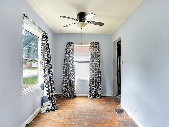 5th image of 1904 N Bosart Ave