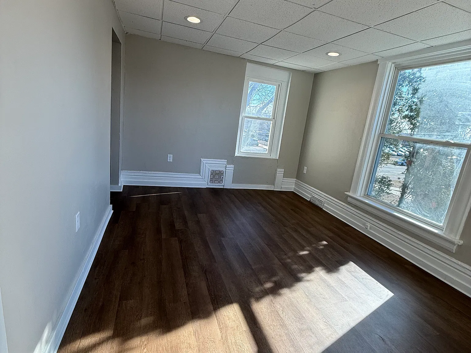 1 bed, $1,000 — Photo 4
