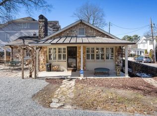 2609 Davis St, Raleigh, NC 27608