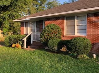 346 Pinkney St #A, Winder, GA 30680
