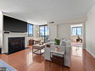 414 Water St Unit 1813, Baltimore, MD 21202