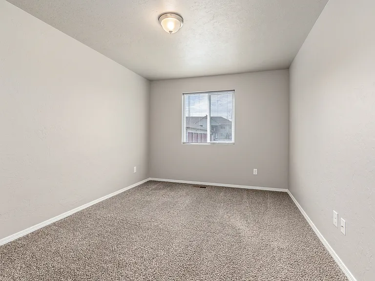 4305 S 10th Ave #4305-102 — Photo 22