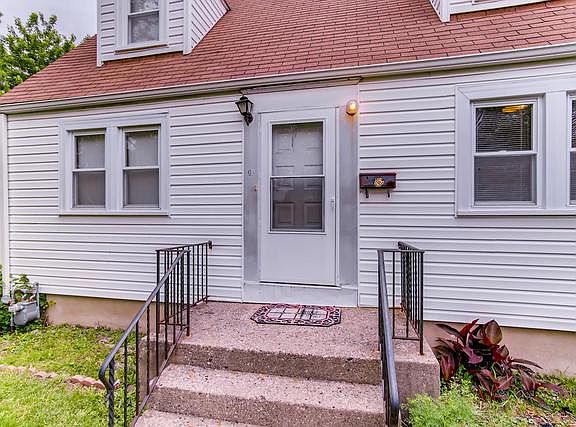 3rd image of 47 Gail Ave